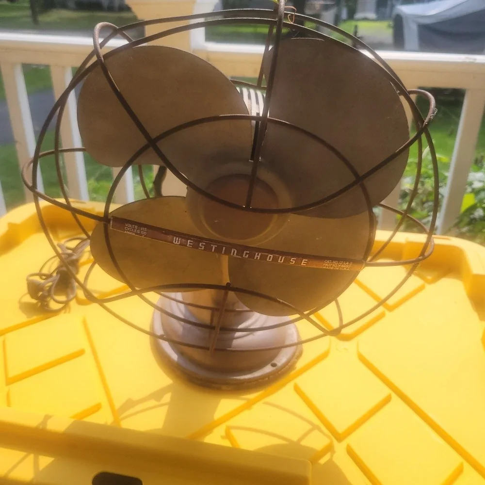 Vintage Westinghouse 12 Inch Art deco Desk Fan 1 Speed Oscillator